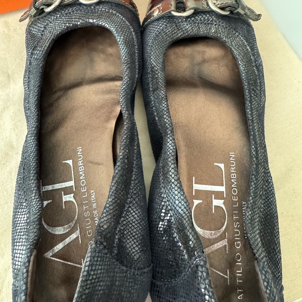 AGL Navy Crackle Ballet Flats - Picture 4 of 10